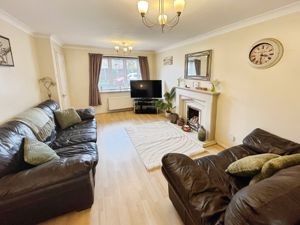 Lounge- click for photo gallery